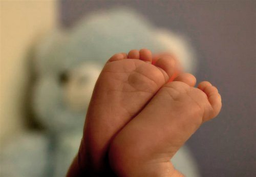birth injury attorney baby feet